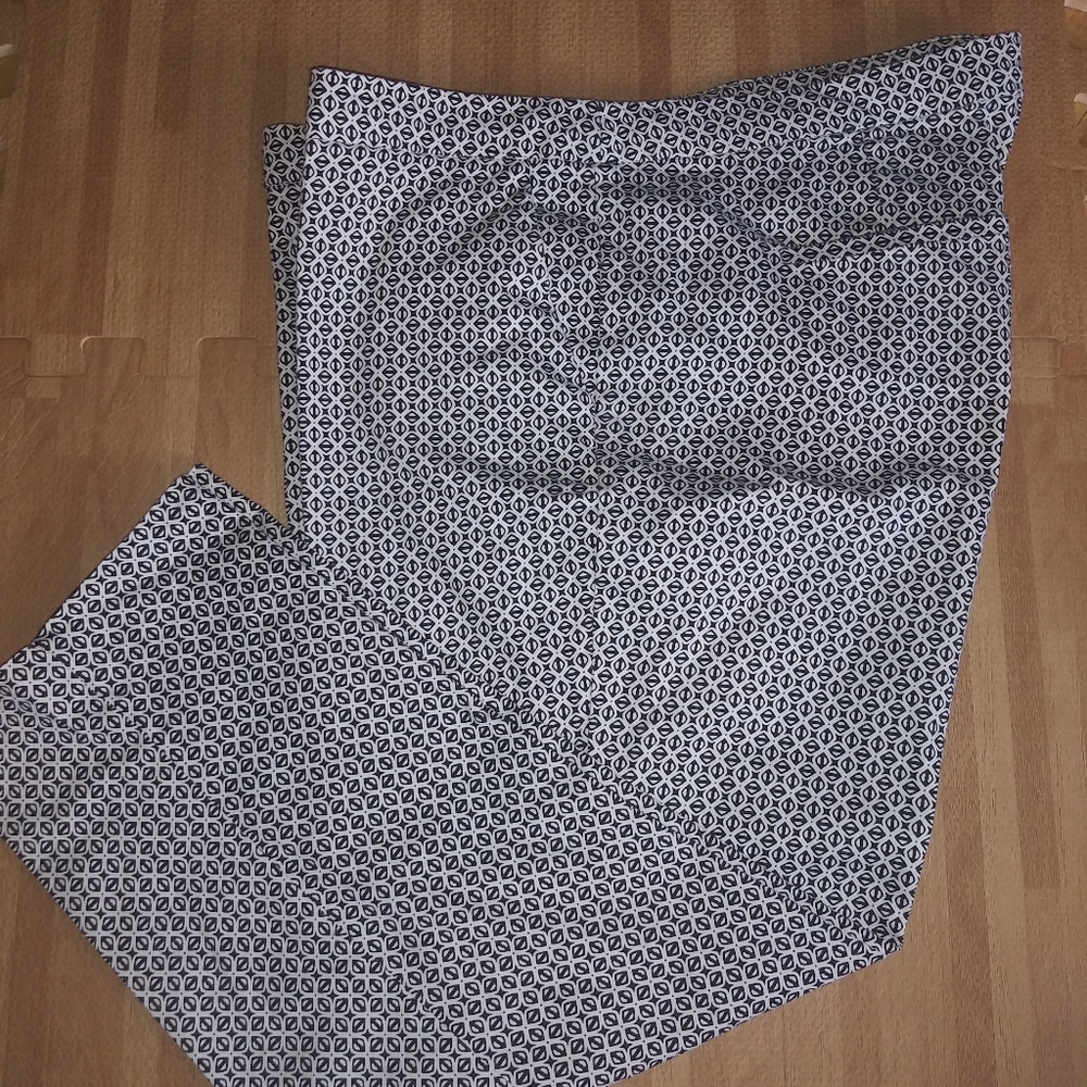 Audrey and Celine cropped pants